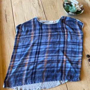 Vince Camuto coverup ladies EUC